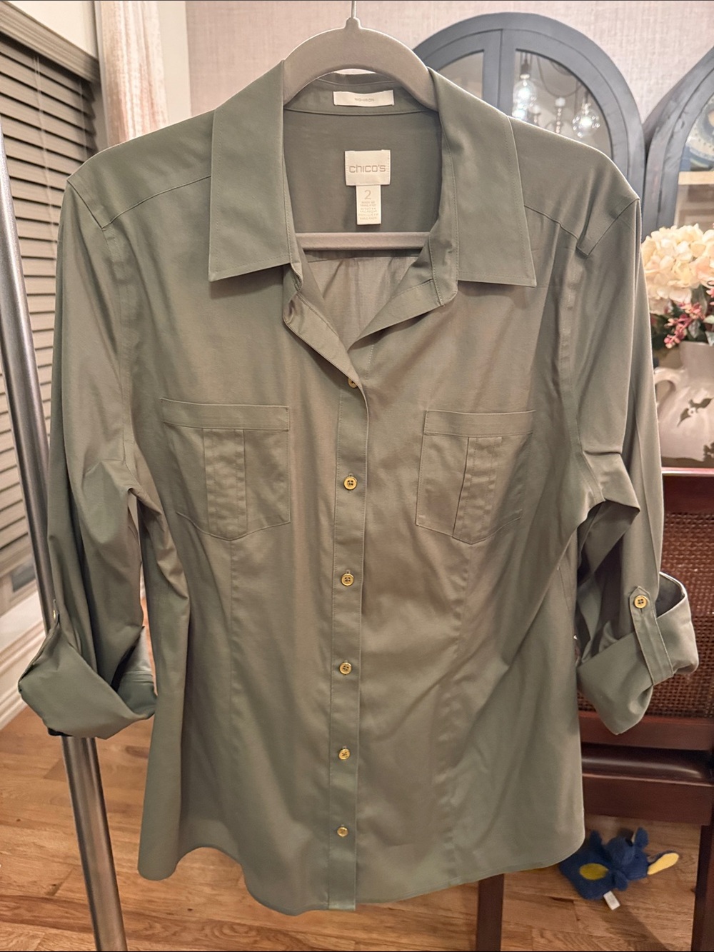 Chico's Sage Green Button-Front Women’s Shirt